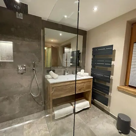 Lorenzoni, Cafe Konditorei Helmut Lorenzoni