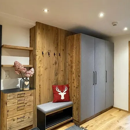 Lorenzoni, Cafe Konditorei Helmut Lorenzoni Кирхберг