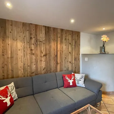 Appartement Lorenzoni, Cafe Konditorei Helmut Lorenzoni