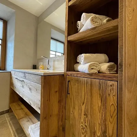 Апартаменты Lorenzoni, Cafe Konditorei Helmut Lorenzoni Кирхберг