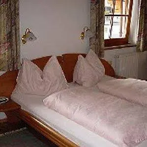 Lorenzoni, Cafe Konditorei Helmut Lorenzoni Apartmán