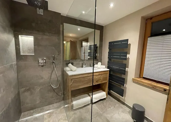 Lorenzoni, Cafe Konditorei Helmut Lorenzoni