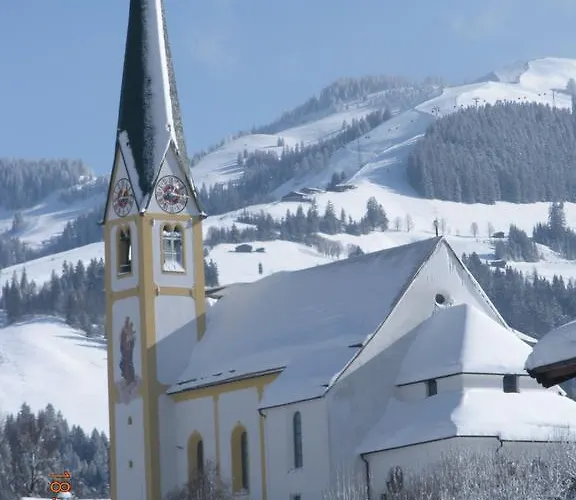 Lorenzoni, Cafe Konditorei Helmut Lorenzoni * Kirchberg in Tirol