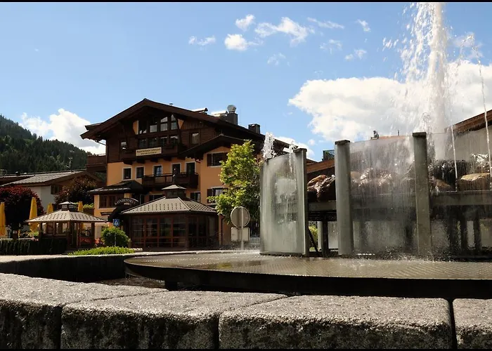 Apartment Lorenzoni, Cafe Konditorei Helmut Lorenzoni *