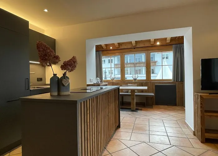 Lägenhet Lorenzoni, Cafe Konditorei Helmut Lorenzoni