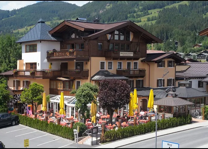 Lorenzoni, Cafe Konditorei Helmut Lorenzoni Apartmán