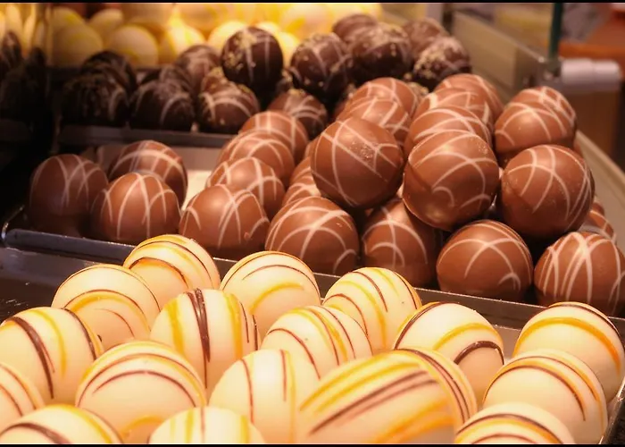 Lorenzoni, Cafe Konditorei Helmut Lorenzoni