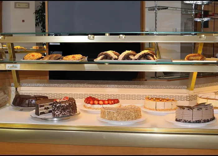 Lorenzoni, Cafe Konditorei Helmut Lorenzoni